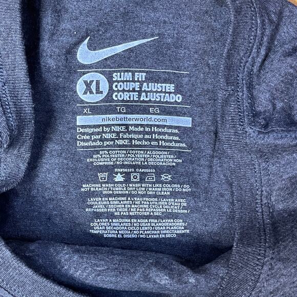 Nike Slim Fit T Shirt size XL - Picture 2 of 3